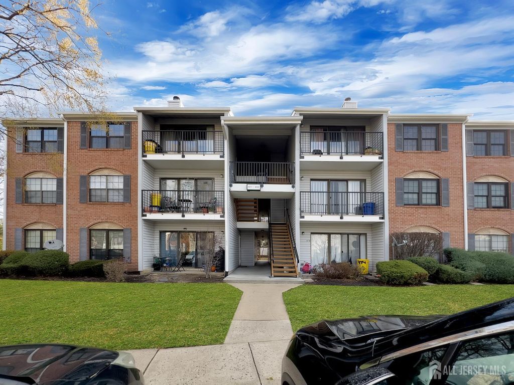 479 Danbury Lane, East Brunswick, NJ 08816