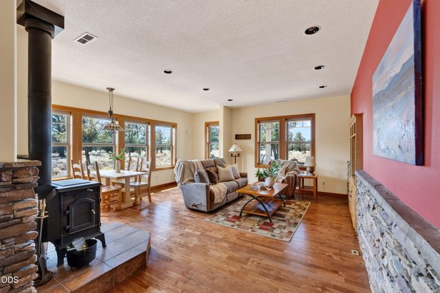 15396 SW Dove Road, Terrebonne, OR 97760
