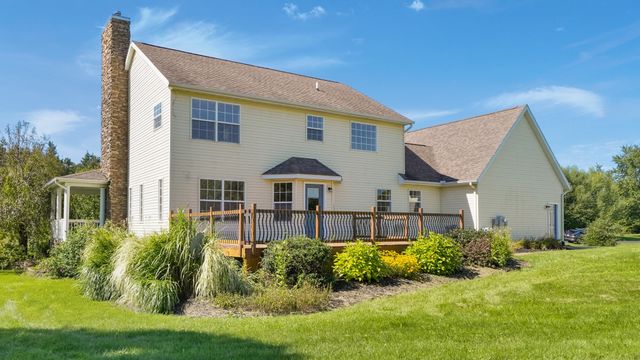 9300 Byks Lane SE, Caledonia, MI 49316