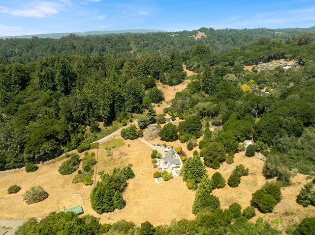 290 Dana Lane, Aptos, CA 95003