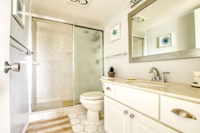 4272 D Este Court 305, Lake Worth, FL 33467