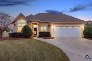 48 Idlewood Circle, Hawkinsville, GA 31036