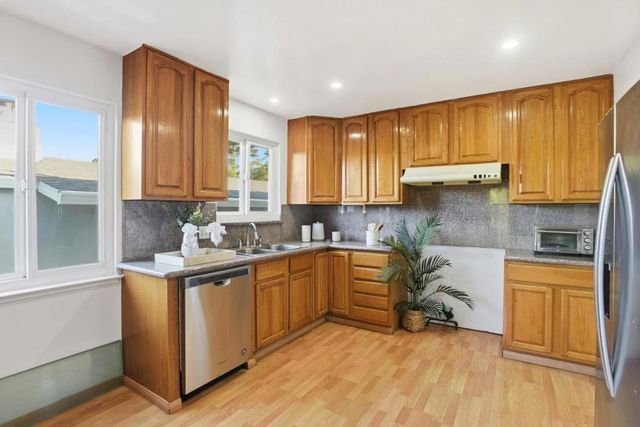 953 Higate Drive, Daly City, CA 94015