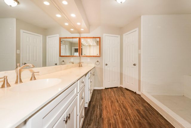 10530 Jaycreek Drive, Houston, TX 77070