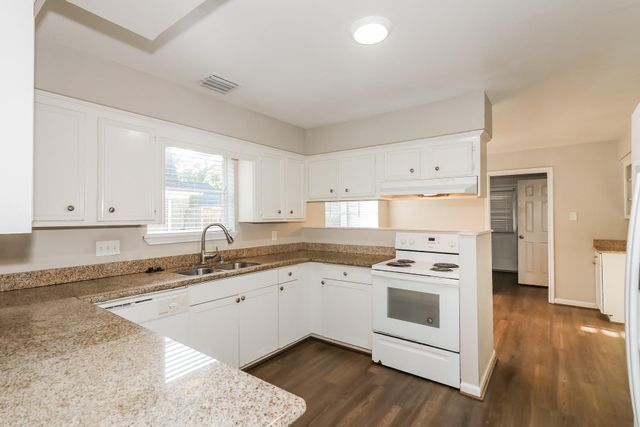 10530 Jaycreek Drive, Houston, TX 77070