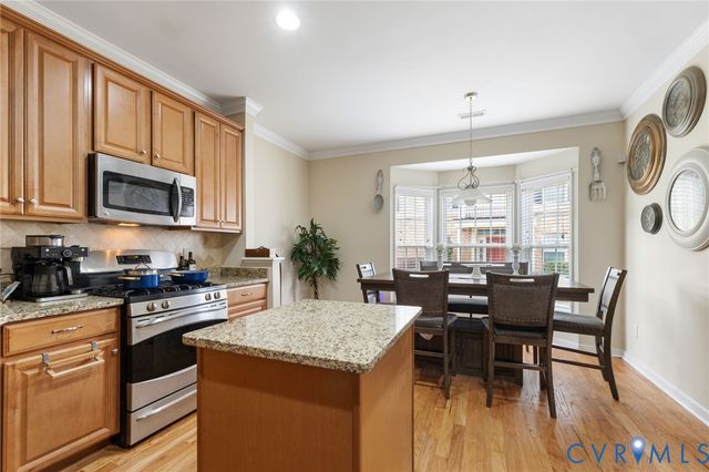 541 Siena Ln, Glen Allen, VA 23059