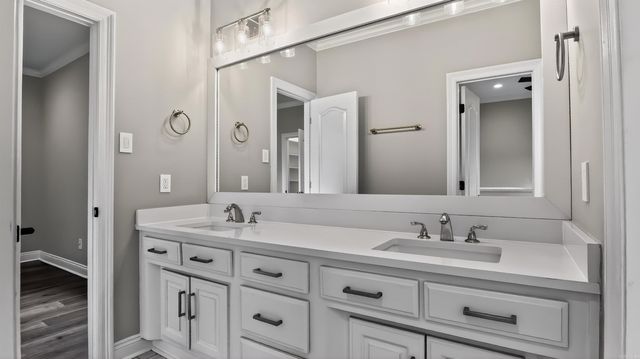 77 Cypress Creek Dr, Cabot, AR 72023