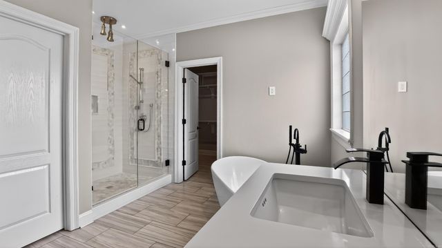 77 Cypress Creek Dr, Cabot, AR 72023