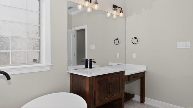 77 Cypress Creek Dr, Cabot, AR 72023