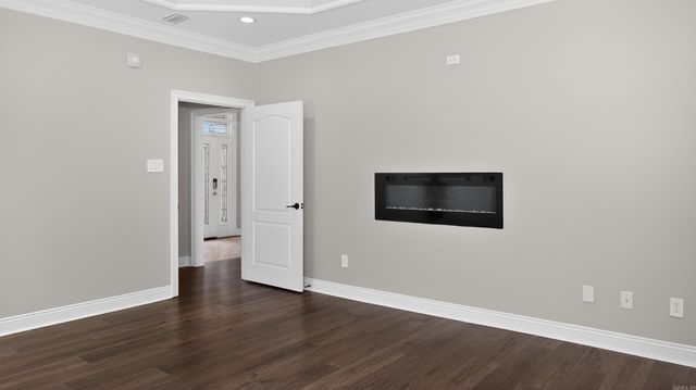 77 Cypress Creek Dr, Cabot, AR 72023