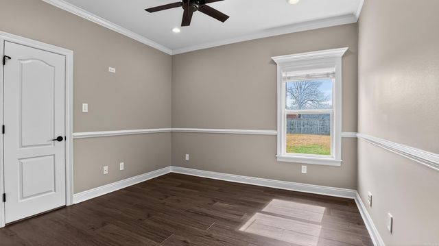 77 Cypress Creek Dr, Cabot, AR 72023