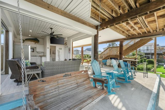 22102 Pecos Drive, Galveston, TX 77554
