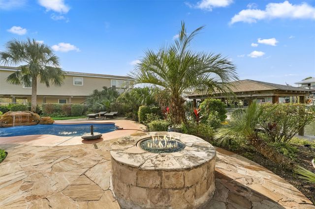 22102 Pecos Drive, Galveston, TX 77554