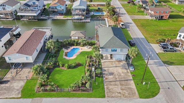 22102 Pecos Drive, Galveston, TX 77554