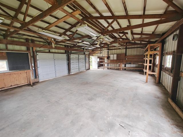 2717 Kerlikowske Road, Benton Harbor, MI 49022
