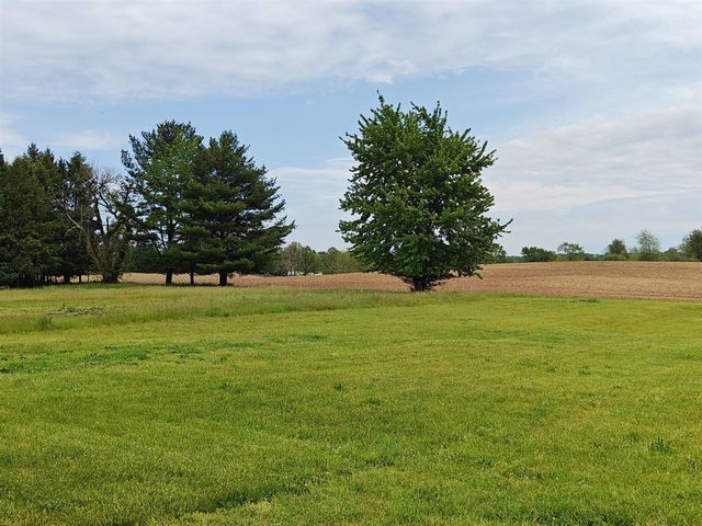 2717 Kerlikowske Road, Benton Harbor, MI 49022