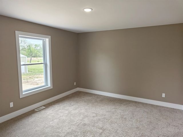 2717 Kerlikowske Road, Benton Harbor, MI 49022