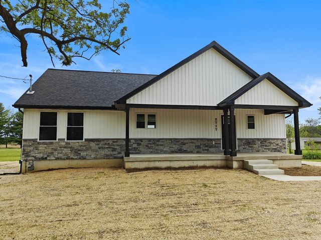 2717 Kerlikowske Road, Benton Harbor, MI 49022