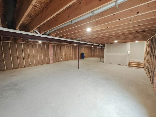 2717 Kerlikowske Road, Benton Harbor, MI 49022