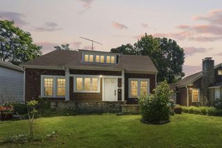 1213 College AVENUE, Racine, WI 53403