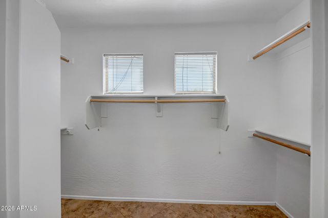 6020 N LAGUNA Drive, Litchfield Park, AZ 85340