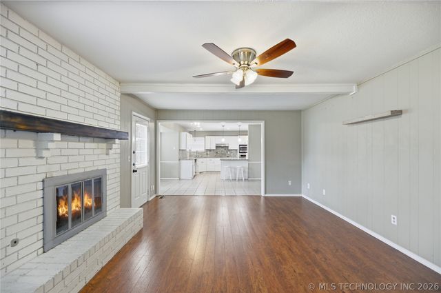 7412 S Fern Avenue, Broken Arrow, OK 74011