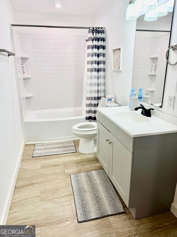 802 Dogwood Lane, Townville, SC 29689