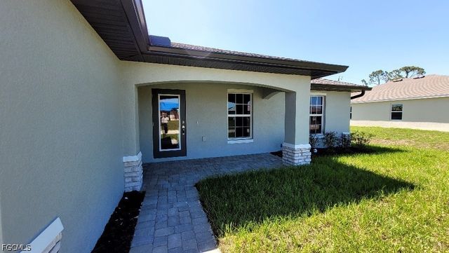 3002 NE 7th AVE, Cape Coral, FL 33909