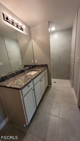 3002 NE 7th AVE, Cape Coral, FL 33909