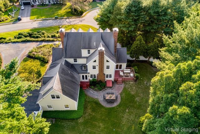 17 Old Landing Rd, Pembroke, MA 02359