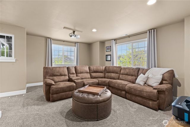 1712 65th Street SE, Auburn, WA 98092