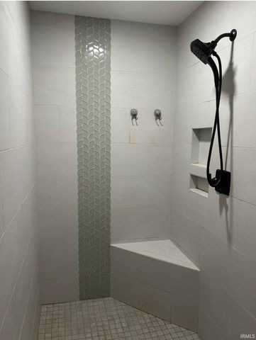 13692 Montoro Court, Fort Wayne, IN 46845