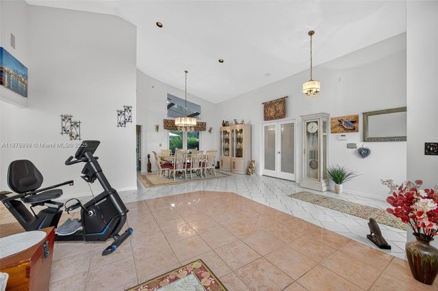 8091 SW 188th St, Cutler Bay, FL 33157