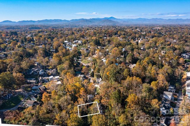 30 Waynesville Avenue, Asheville, NC 28806