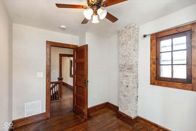 5012 University Avenue, Indianapolis, IN 46201