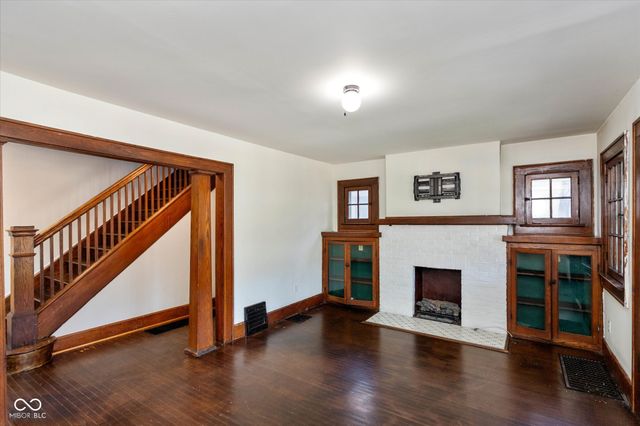 5012 University Avenue, Indianapolis, IN 46201