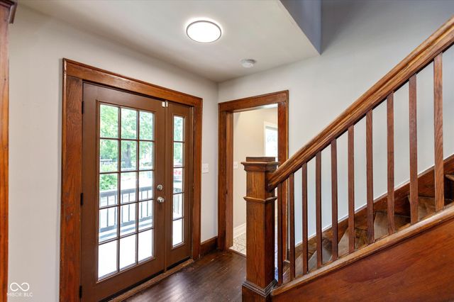 5012 University Avenue, Indianapolis, IN 46201