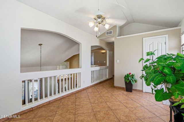 13817 HORIZON HEIGHTS Circle, Horizon City, TX 79928