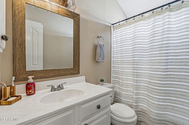 13817 HORIZON HEIGHTS Circle, Horizon City, TX 79928