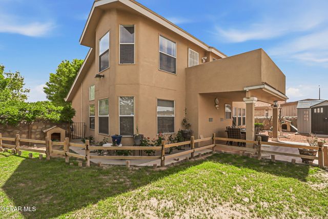 13817 HORIZON HEIGHTS Circle, Horizon City, TX 79928