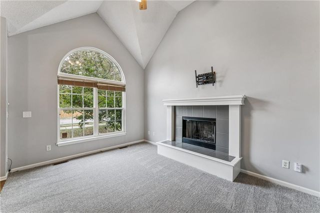 571 W Northview Street, Olathe, KS 66061