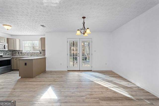 19 Rayner Drive, Newnan, GA 30265