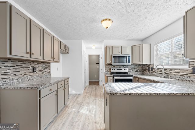 19 Rayner Drive, Newnan, GA 30265