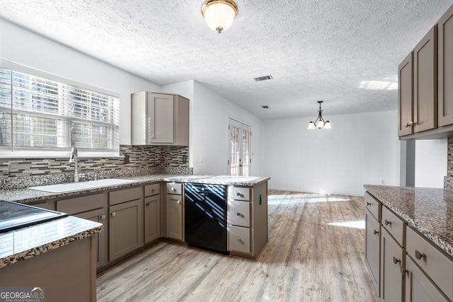 19 Rayner Drive, Newnan, GA 30265