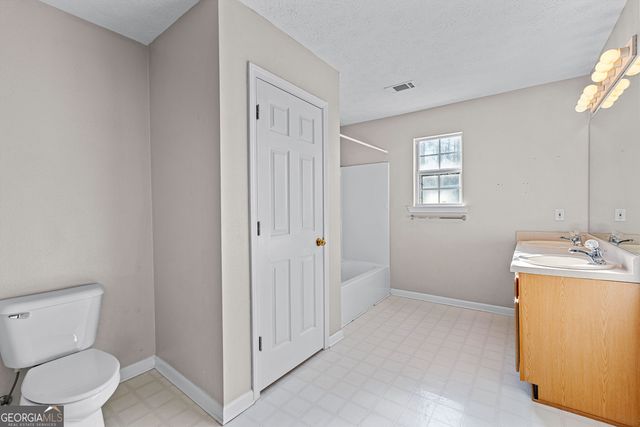 19 Rayner Drive, Newnan, GA 30265