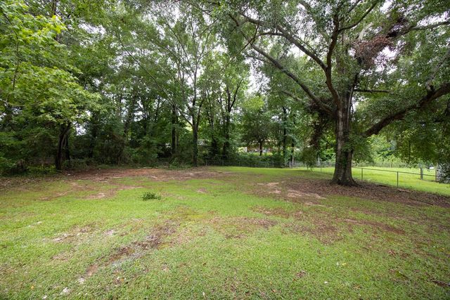 8250 Bryn Mawr Lane, Columbus, GA 31904
