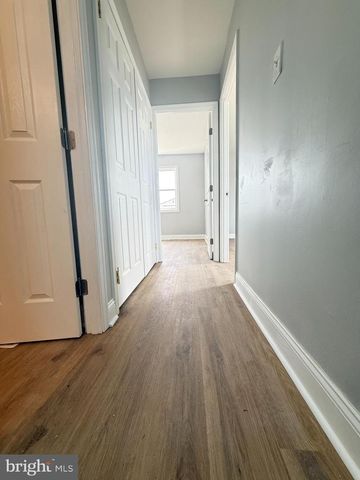 1 LEHIGH CT, Sicklerville, NJ 08081