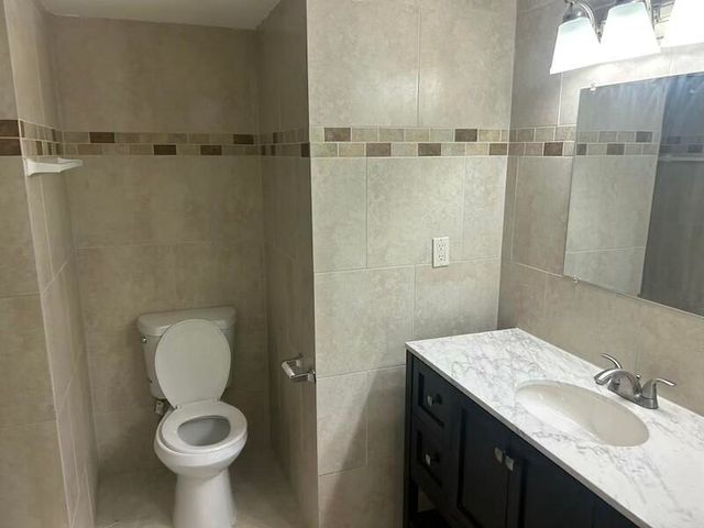 3432 NW 86th Way D204, Sunrise, FL 33351