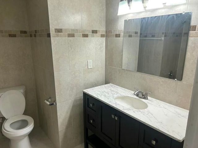 3432 NW 86th Way D204, Sunrise, FL 33351
