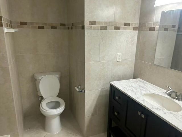 3432 NW 86th Way D204, Sunrise, FL 33351